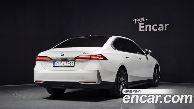 BMW 5-Series из Кореи Encar