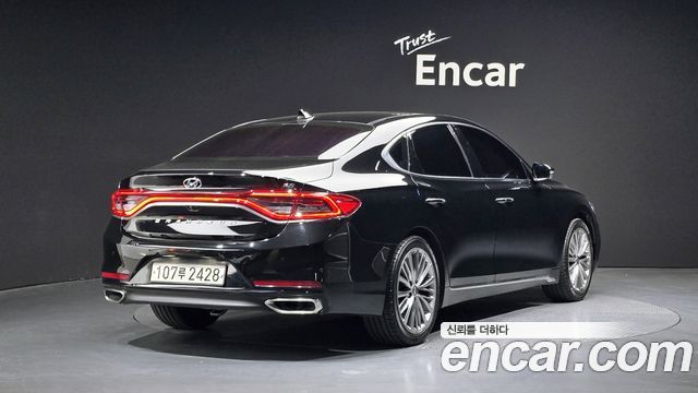 Hyundai Grandeur из Кореи Encar