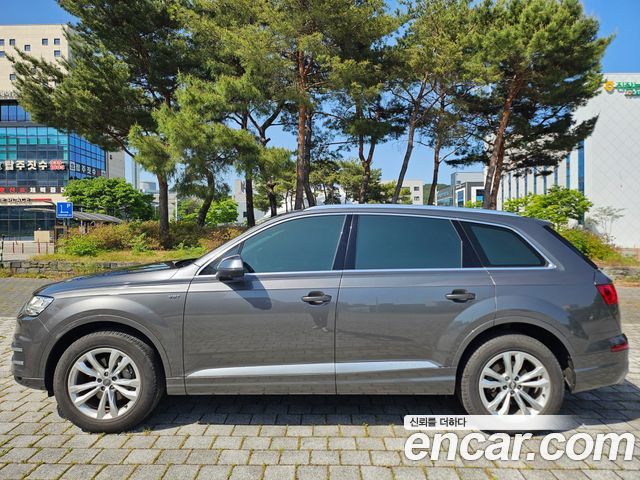 Audi Q7 из Кореи Encar