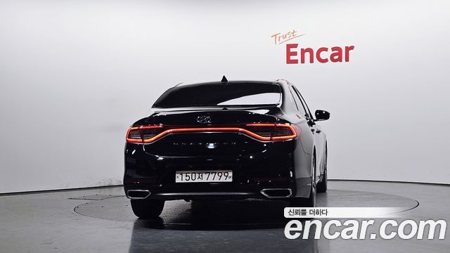 Hyundai Grandeur из Кореи Encar