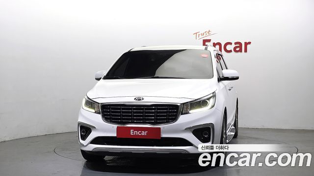 Kia Carnival из Кореи Encar