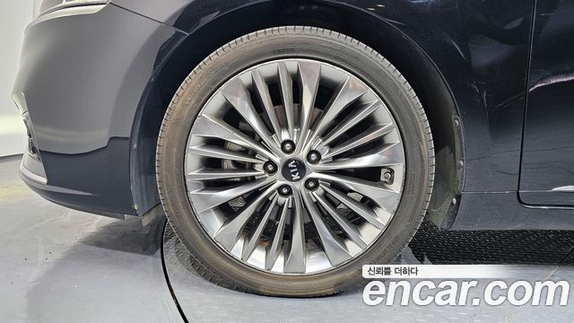 Kia K7 из Кореи Encar