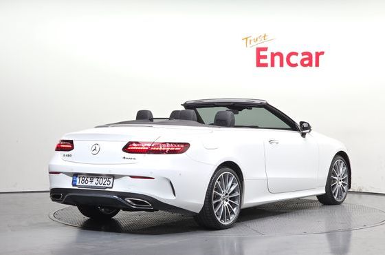 Mercedes-Benz E-Class E450 4MATIC Cabriolet — пробег 29 755 км — фото 2 из 5