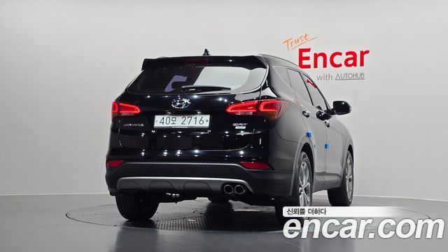 Hyundai Santafe Diesel(e-VGT) 2.0 2WD Premium — пробег 130 899 км — фото 4 из 5