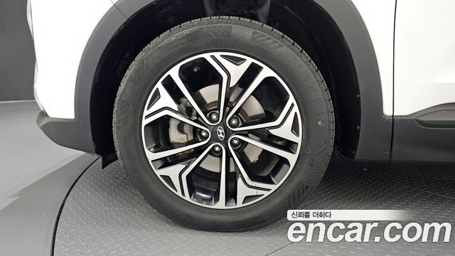 Hyundai Santafe из Кореи Encar