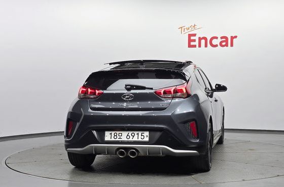 Hyundai Veloster 1.6 Turbo Sport Core — пробег 158 865 км — фото 4 из 5