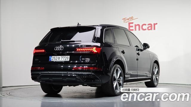 Audi Q7 из Кореи Encar