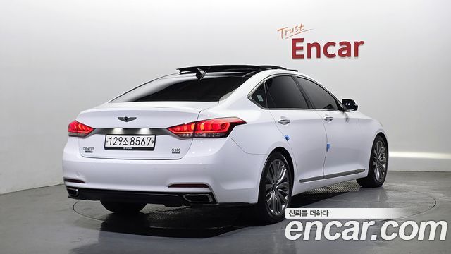Hyundai Genesis из Кореи Encar