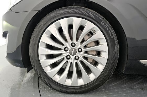Genesis EQ900 3.3 T-GDI AWD Premiun Luxury — пробег 177 172 км — фото 5 из 5