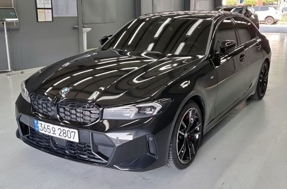 BMW 3-Series M340i Pro — пробег 14 000 км — фото 1 из 5
