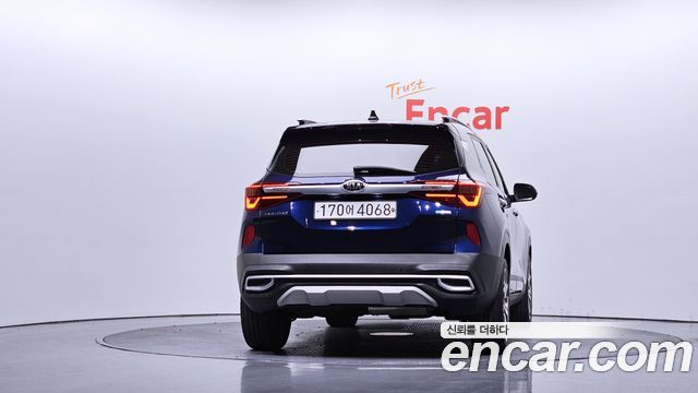 Kia Seltos из Кореи Encar