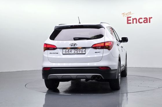 Hyundai Santafe Diesel(e-VGT) 2.0 2WD Premium — пробег 186 660 км — фото 4 из 5