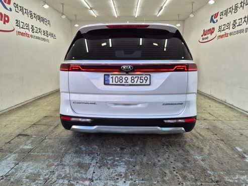 Kia Carnival 7-Seater Signature — пробег 47 922 км — фото 3 из 5