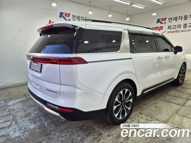 Kia Carnival из Кореи Encar