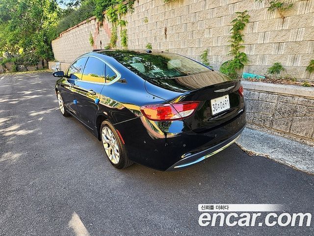 Chrysler 200 из Кореи Encar