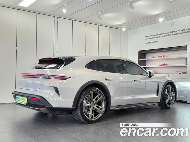 Porsche Taycan из Кореи Encar