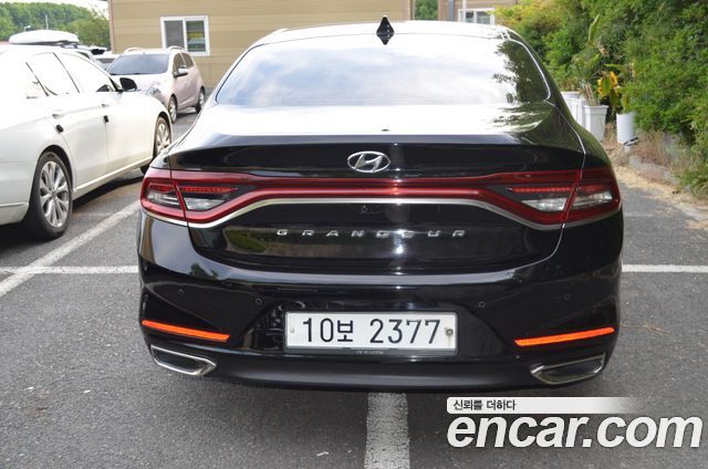 Hyundai Grandeur из Кореи Encar