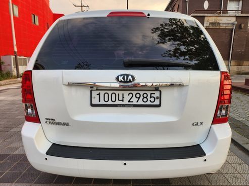 Kia Carnival Grand Carnival GLX Premium — пробег 170 000 км — фото 2 из 5