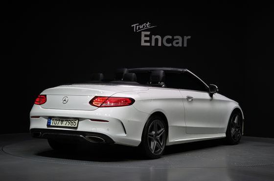 Mercedes-Benz C-Class C200 Cabriolet — пробег 139 768 км — фото 2 из 5