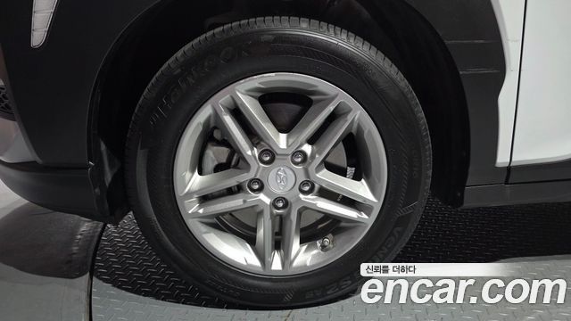 Hyundai Kona из Кореи Encar
