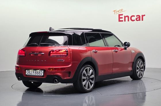 Mini Clubman Standard 2nd — пробег 65 354 км — фото 2 из 5