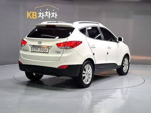 Hyundai Tucson Diesel 2WD LX20 Luxury — пробег 122 522 км — фото 3 из 5