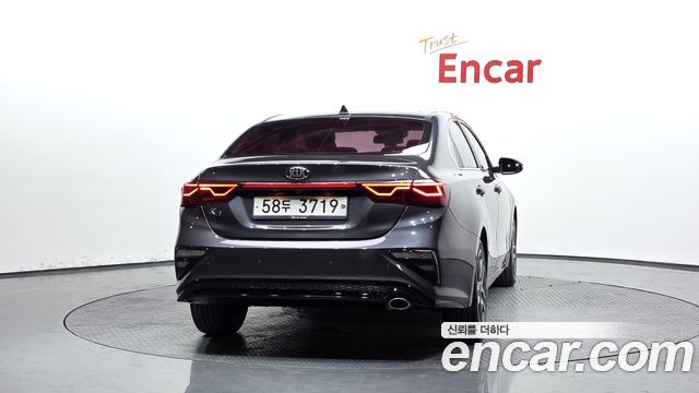 Kia K3 из Кореи Encar