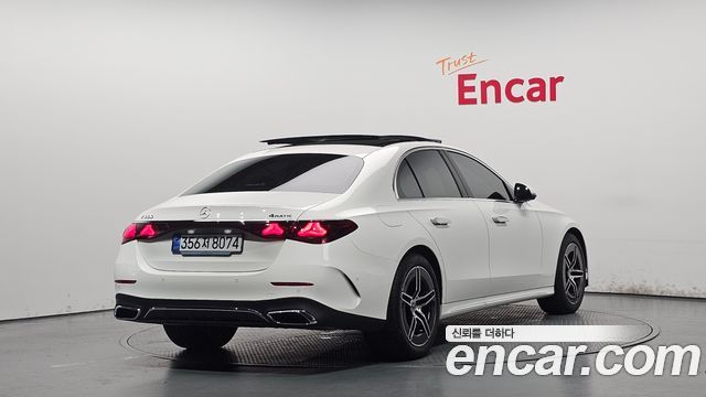Mercedes-Benz E-Class из Кореи Encar