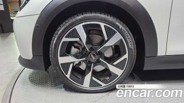 Mini Cooper Convertible из Кореи Encar