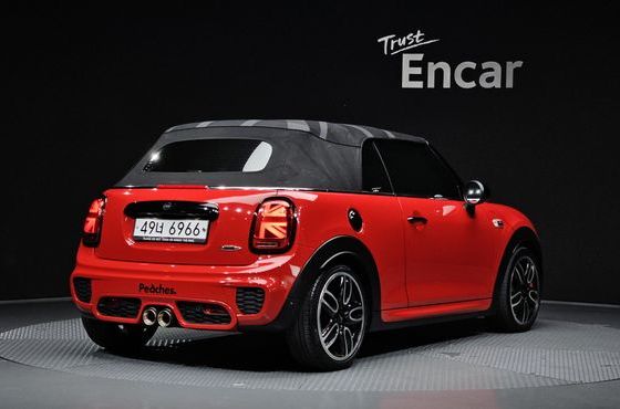 Mini Cooper Convertible JCW 3rd — пробег 53 308 км — фото 2 из 5