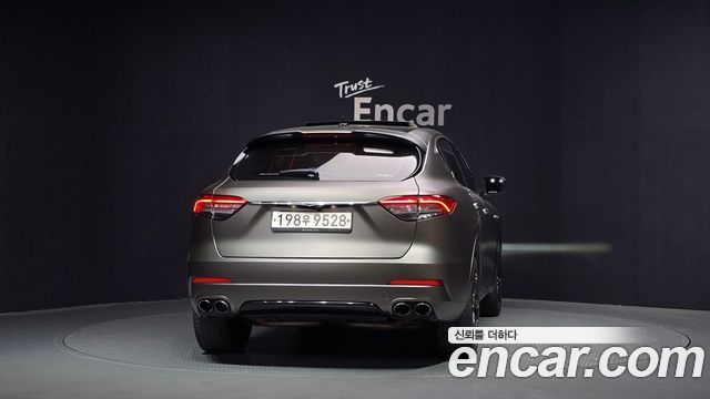 Maserati Levante 3.0 Diesel AWD — пробег 102 998 км — фото 4 из 5