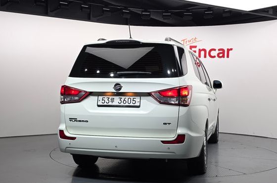 Ssangyong KORANDO 4WD GT 9-seater — пробег 127 687 км — фото 4 из 5