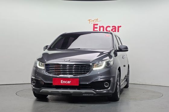 Kia Carnival 9-seater Luxury — пробег 147 466 км — фото 3 из 5