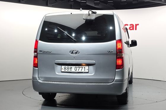 Hyundai Starex 5-Seater VAN Smart — пробег 245 433 км — фото 4 из 5