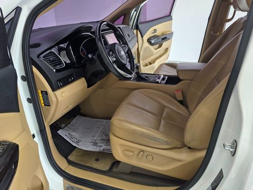 Kia Carnival 7-seater Limousine President — пробег 115 910 км — фото 4 из 5