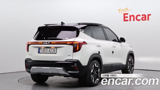 Kia Seltos из Кореи Encar