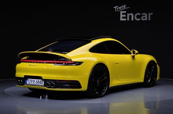 Porsche 911 Carrera S — пробег 27 575 км — фото 2 из 5