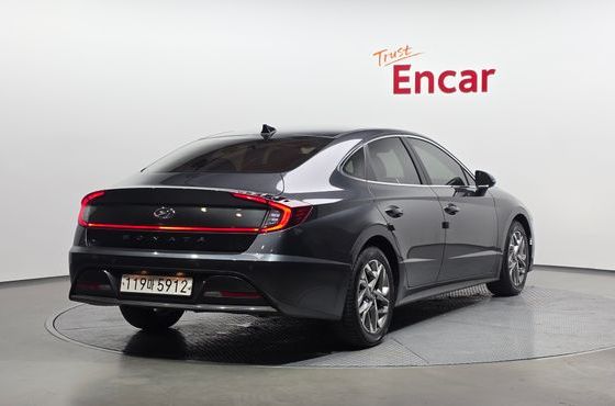 Hyundai Sonata 2.0 Premium — пробег 16 283 км — фото 2 из 5