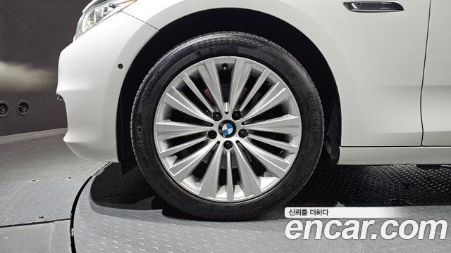 BMW Gran Turismo GT 30d xDrive — пробег 111 681 км — фото 5 из 5