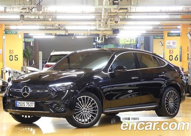 Mercedes-Benz GLC-Class GLC300 4MATIC Coupe — пробег 38 000 км — фото 1 из 5