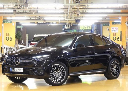 Mercedes-Benz GLC-Class GLC300 4MATIC Coupe — пробег 38 000 км — фото 1 из 5