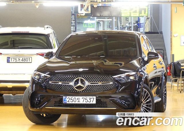 Mercedes-Benz GLC-Class GLC300 4MATIC Coupe — пробег 38 000 км — фото 3 из 5