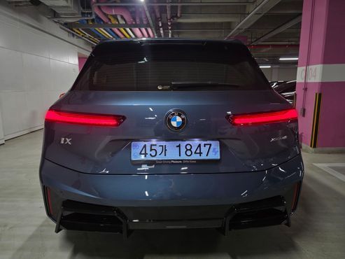 BMW iX xDrive45 M Sport — пробег 865 км — фото 5 из 5