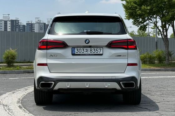 BMW X5 xDrive 40i M sports Onlie Exclusive Edition — пробег 88 100 км — фото 4 из 5