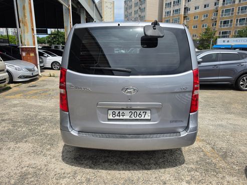 Hyundai Starex 5-Seater VAN Smart — пробег 170 351 км — фото 2 из 5