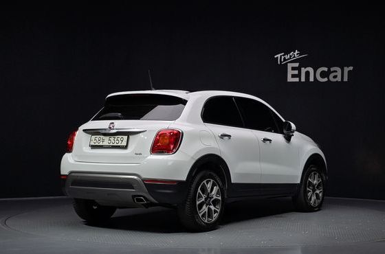 Fiat 500X 2.0 Diesel Cross AWD — пробег 58 281 км — фото 2 из 5