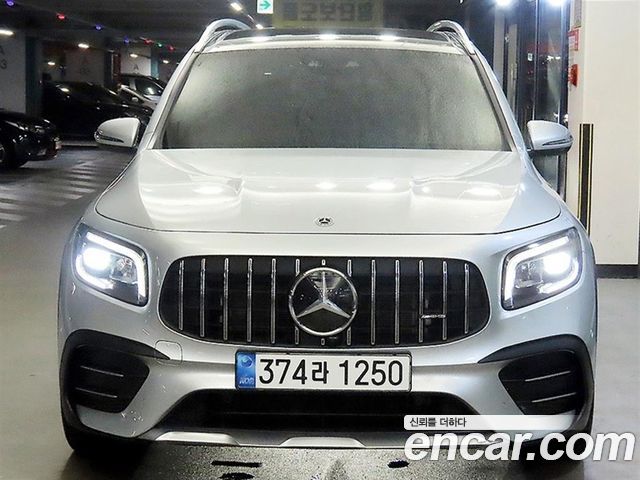 Mercedes-Benz GLB-Class AMG GLB35 4MATIC — пробег 77 298 км — фото 2 из 5