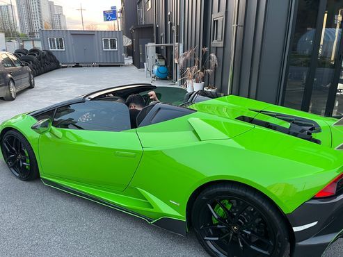 Lamborghini Huracan LP610-4 Spyder — пробег 26 400 км — фото 5 из 5