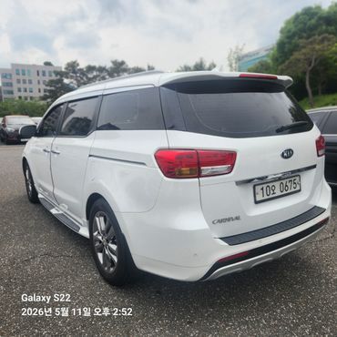 Kia Carnival 9-seater Prestige — пробег 153 070 км — фото 2 из 5