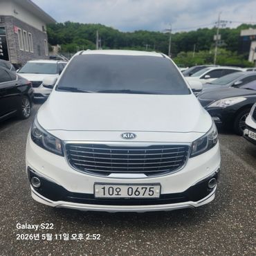 Kia Carnival 9-seater Prestige — пробег 153 070 км — фото 3 из 5